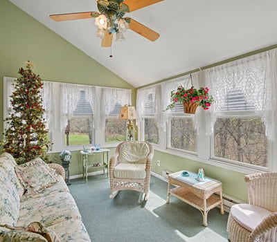 7151 Steeplechase Way, 41, Lansing, MI