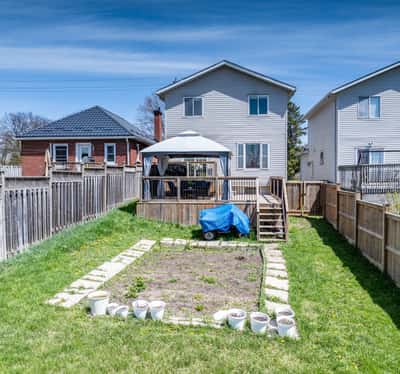 77 Clarke St. N, Woodstock, ON