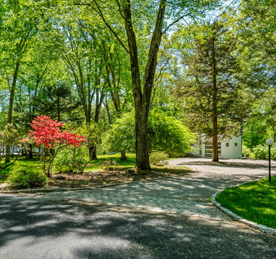17 Richmond Hill Road, Weston, CT