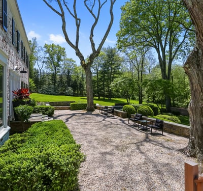 530 Round Hill Road, Greenwich, CT
