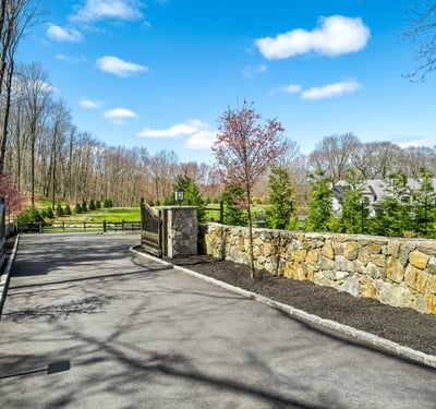 6 Carpenters Brook Road, Greenwich, CT