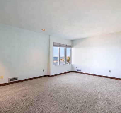 39 Chippechaug Trail, Mystic, CT