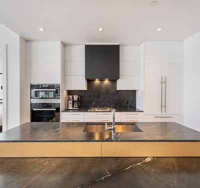 1 Strathgowan Ave suite 710, Toronto, ON