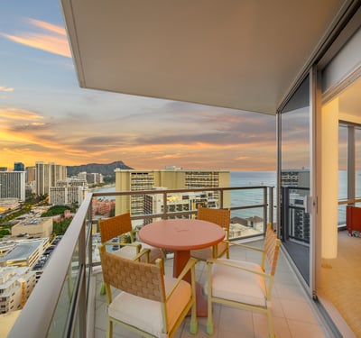 223 Saratoga Rd #3302, Honolulu, HI