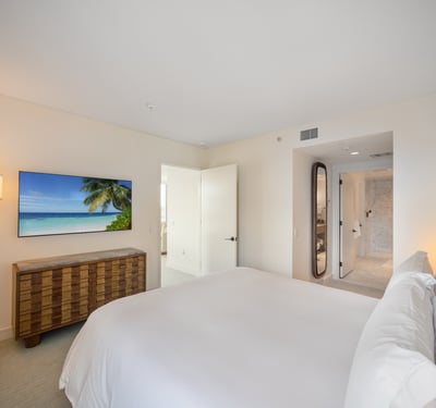 223 Saratoga Rd #3302, Honolulu, HI