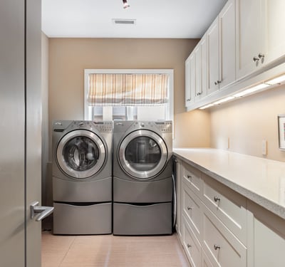 24 Glenview Ave, Toronto, ON
