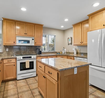 1400 Blackberry Ave, Arroyo Grande, CA