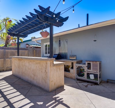 122 Pearwood Ave, Arroyo Grande, CA