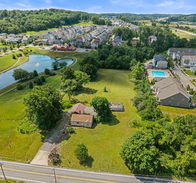 1165 Freeport Road, Mars, PA