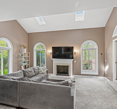 609 Lincoln Road, Bradford Woods, PA
