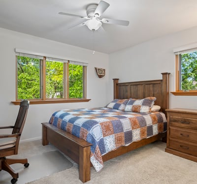 433 Heights Drive, Gibsonia, PA