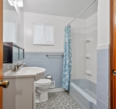 324 Haugh Drive, Pittsburgh, PA