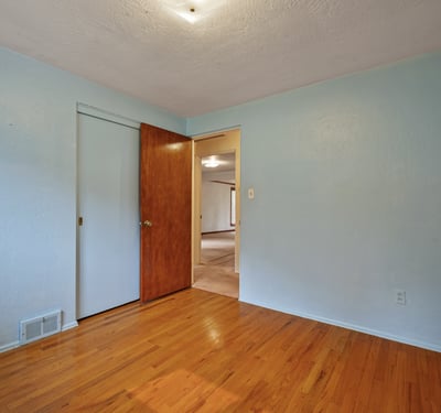 324 Haugh Drive, Pittsburgh, PA