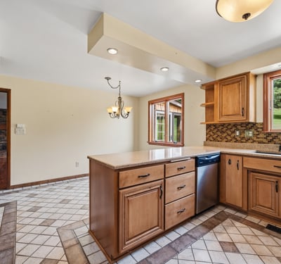650 Phillis Road, Burgettstown, PA