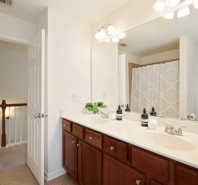 204 Northbrooke Court, Woodstock, GA