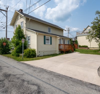 110 South Fairfield Street, Ligonier, PA