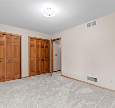 1222 Hidden Fields Dr, West Bend, WI