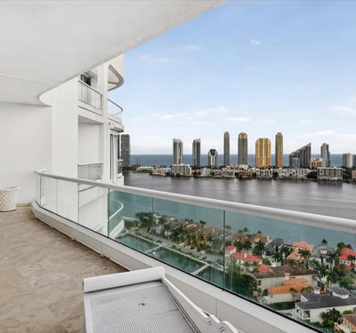 7000 Island Blvd PH-02, Aventura, FL
