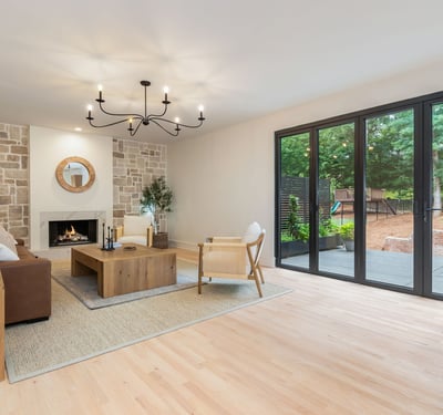 9460 Mistwater Close, Roswell, GA