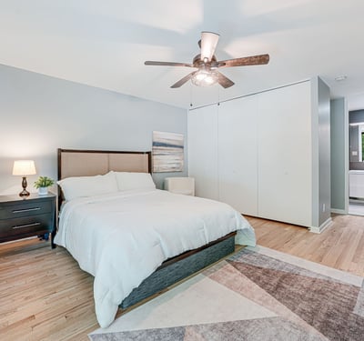 11467 Washington Plaza W, Reston, VA