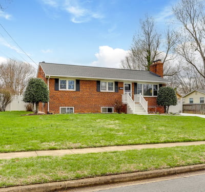 5909 Ridge View Dr., Alexandria, VA