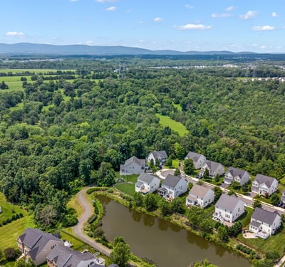 41833 Walden Knoll Ct, Aldie, VA