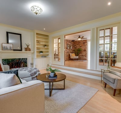 9025 NW Ash St., Portland, OR
