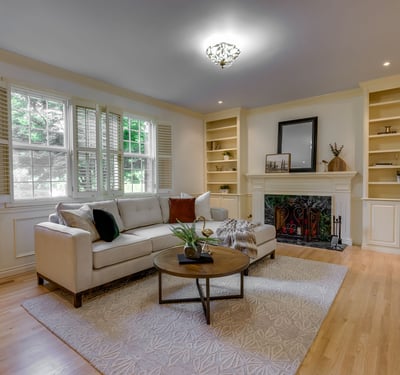 9025 NW Ash St., Portland, OR