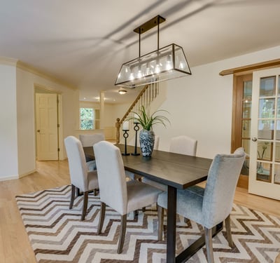 9025 NW Ash St., Portland, OR