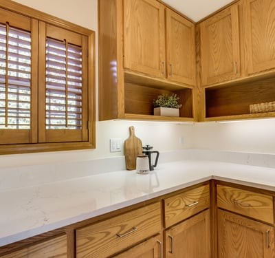 9025 NW Ash St., Portland, OR