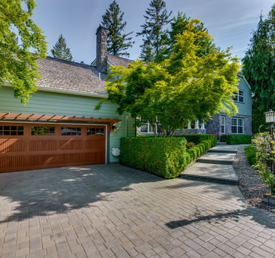 9025 NW Ash St., Portland, OR