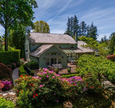 9025 NW Ash St., Portland, OR