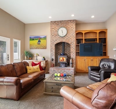 17060 SW Weir Rd, Beaverton, OR