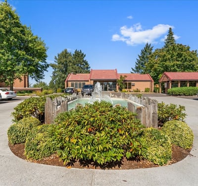 174 Oswego Summit, Lake Oswego, OR