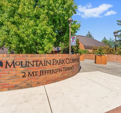 174 Oswego Summit, Lake Oswego, OR