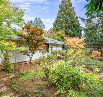 6238 SW McEwan Rd, Lake Oswego, OR
