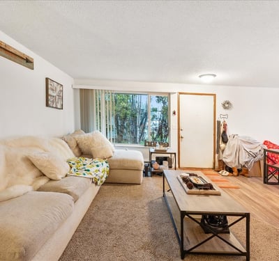 220/222 SE 3rd Ave, Canby, OR