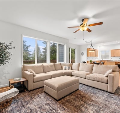 15605 SW Snowy Owl Ln, Beaverton, OR
