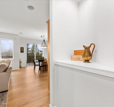 15605 SW Snowy Owl Ln, Beaverton, OR