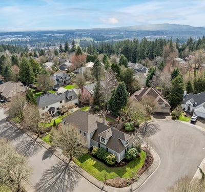 14775 SW Peachtree Dr, Portland, OR