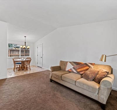 12255 SW 126th Ave, Tigard, OR
