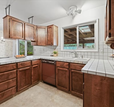14650 NE Russell Court, Portland, OR