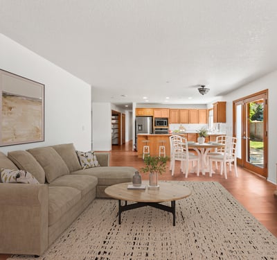 Family Room & Dinette
Virtually Staged