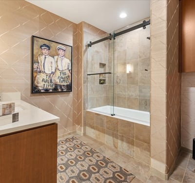 Guest Full Bathroom #3