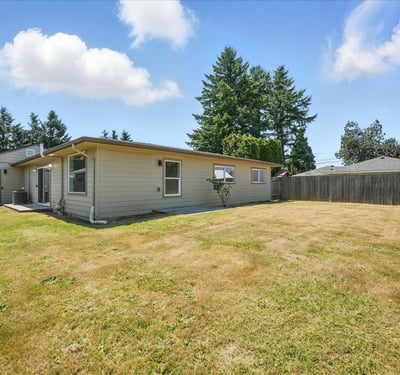 10709 SE Stephens St, Portland, OR