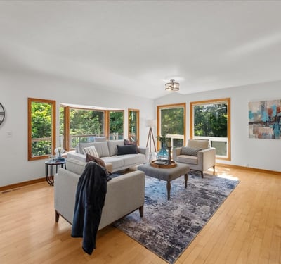 9150 SW Salmon St, Portland, OR