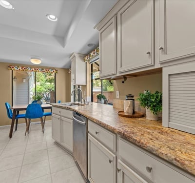 15920 SW Greens Way, Tigard, OR