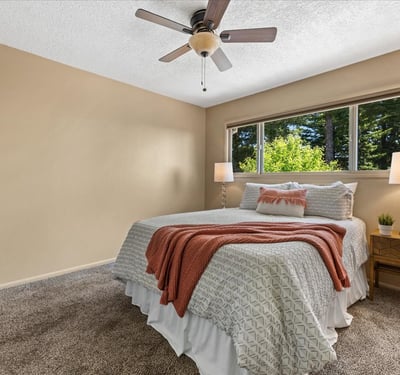 10100 SE Walnut Drive, Happy Valley, OR