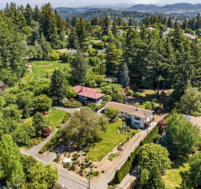 10100 SE Walnut Drive, Happy Valley, OR