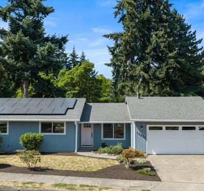 12025 SW Springwood Dr, Tigard, OR